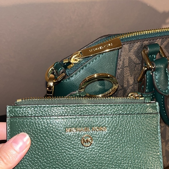 Matching Michael Kors Ciara satchel and wallet!! - Picture 6 of 7